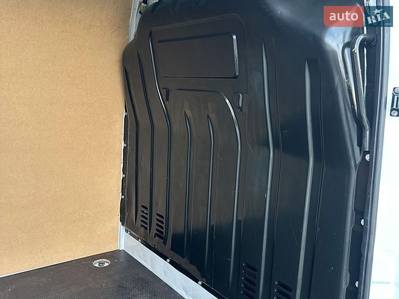 Грузовой фургон Renault Master 2022 в Дубно