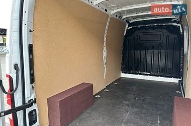 Грузовой фургон Renault Master 2022 в Дубно