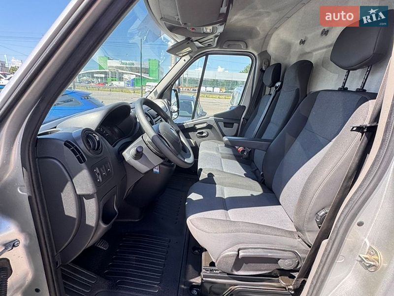 Вантажний фургон Renault Master 2018 в Києві