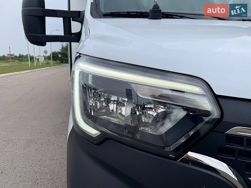 Тентованый Renault Master 2023 в Киеве