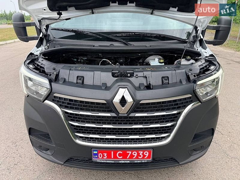 Тентованый Renault Master 2023 в Киеве
