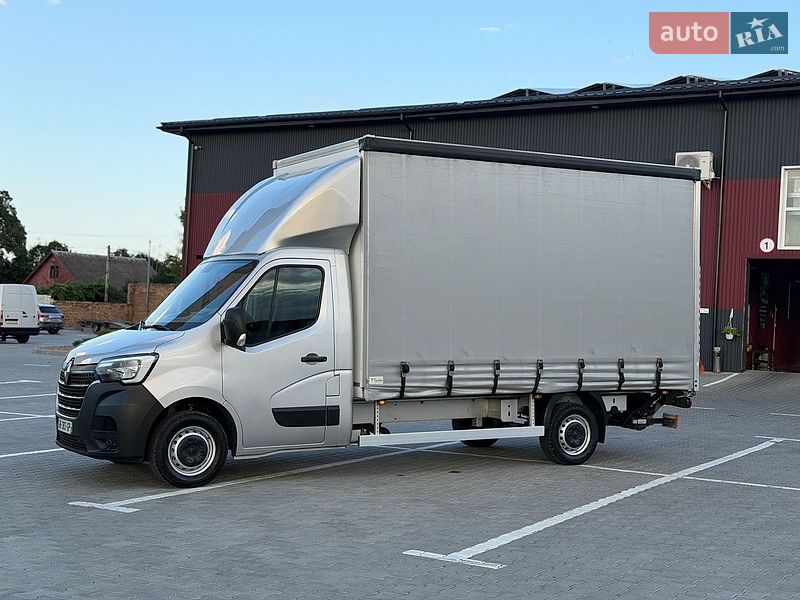 Вантажний фургон Renault Master 2023 в Дубні