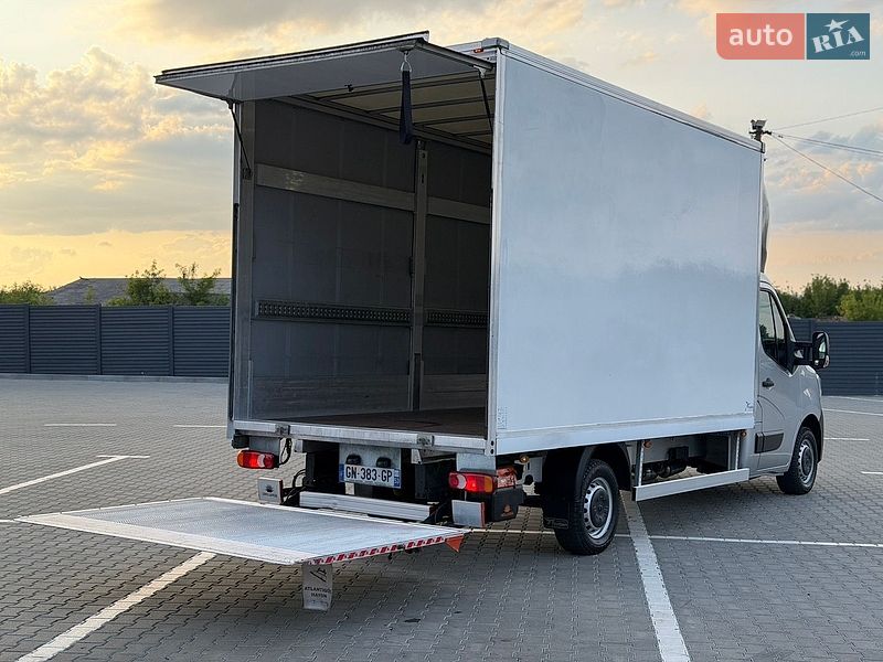 Вантажний фургон Renault Master 2023 в Дубні