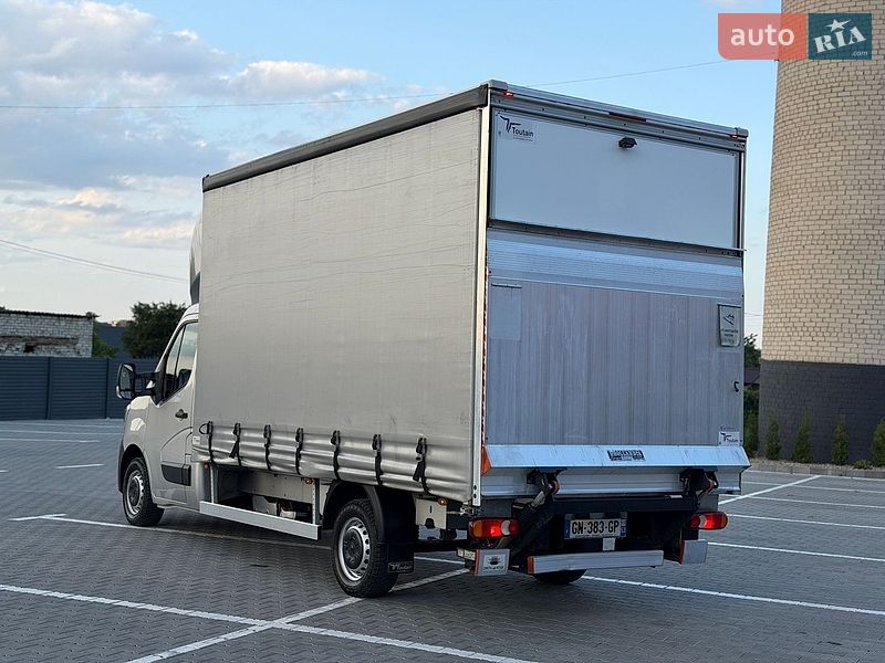 Вантажний фургон Renault Master 2023 в Дубні