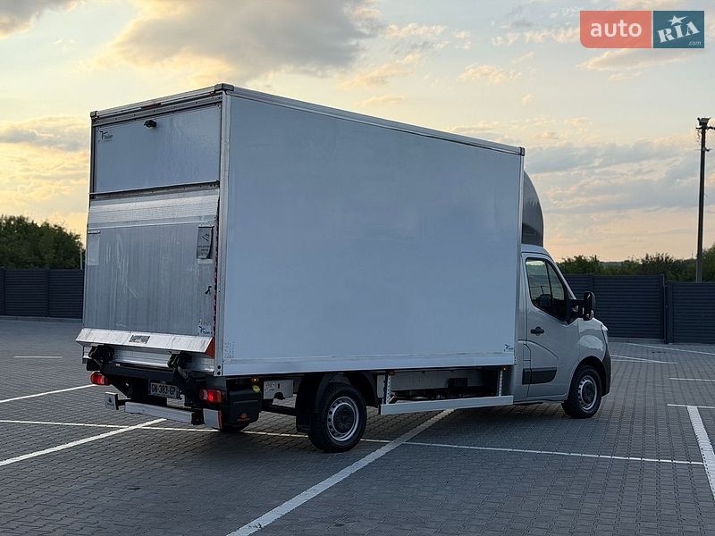 Вантажний фургон Renault Master 2023 в Дубні