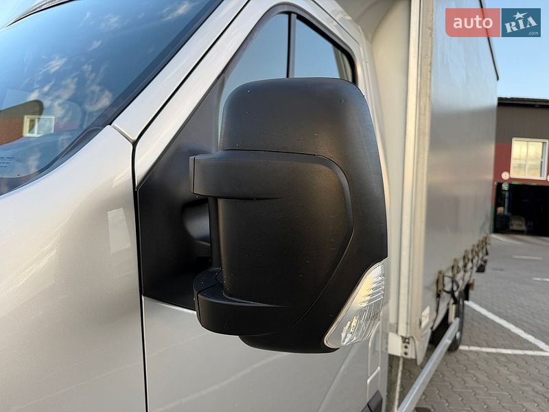 Вантажний фургон Renault Master 2023 в Дубні