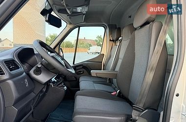 Вантажний фургон Renault Master 2023 в Дубні