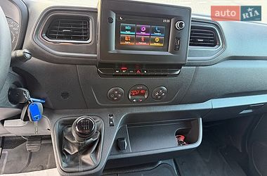 Вантажний фургон Renault Master 2023 в Дубні