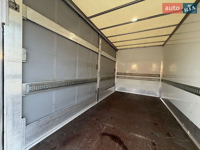 Вантажний фургон Renault Master 2023 в Дубні