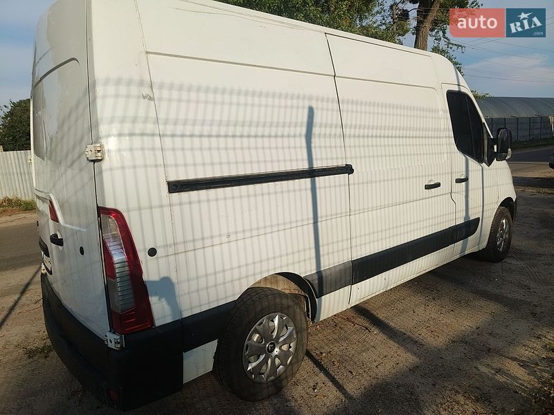 Грузовой фургон Renault Master 2013 в Броварах