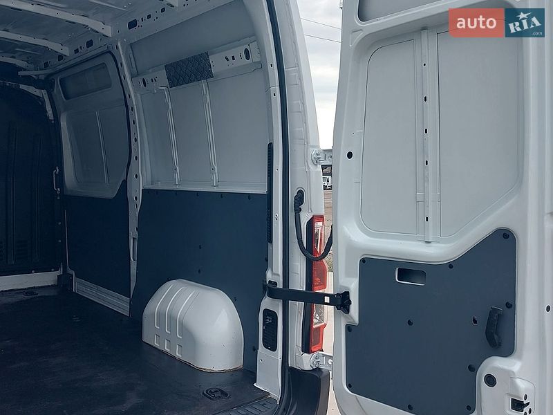Грузовой фургон Renault Master 2019 в Млинове фото 18 Грузовой фургон Renault Master 2019 в Млинове
