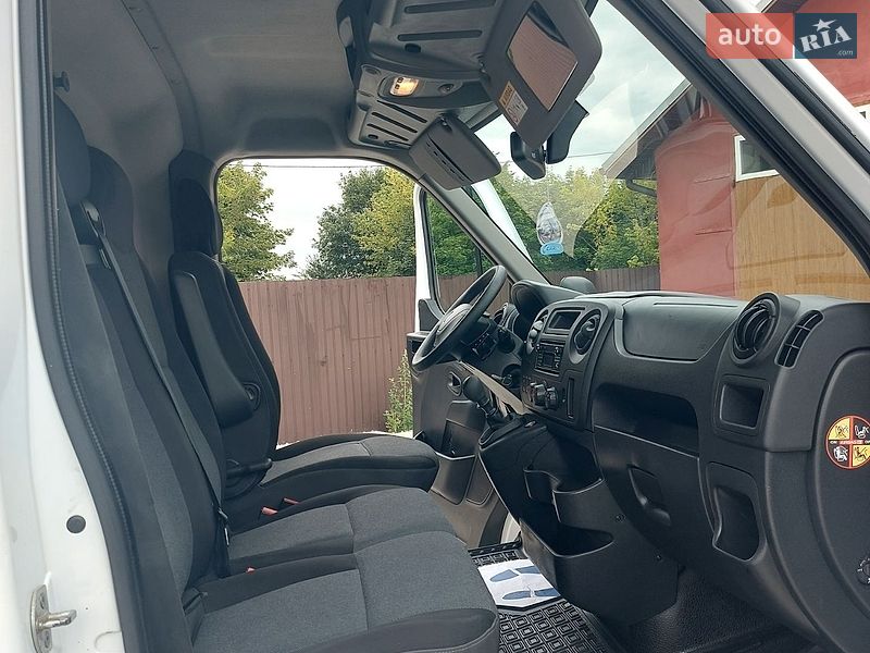 Грузовой фургон Renault Master 2019 в Млинове фото 32 Грузовой фургон Renault Master 2019 в Млинове