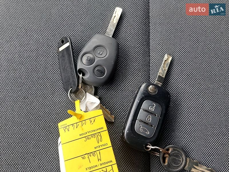 Грузовой фургон Renault Master 2019 в Млинове фото 48 Грузовой фургон Renault Master 2019 в Млинове