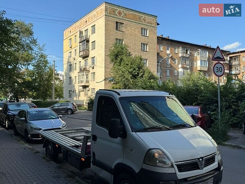 Автовоз Renault Master 2007 в Киеве фото 2 Автовоз Renault Master 2007 в Киеве