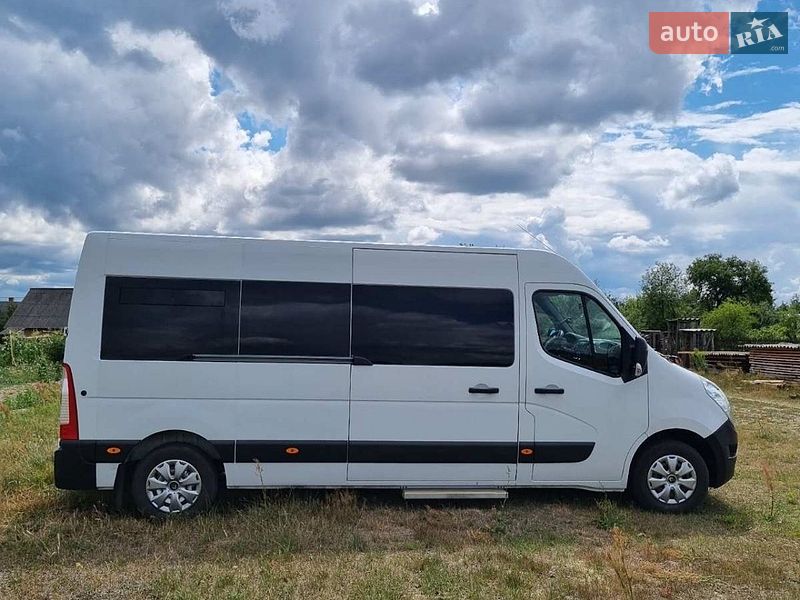 Минивэн Renault Master 2015 в Киверцах