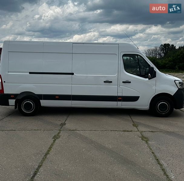 Вантажний фургон Renault Master 2023 в Харкові