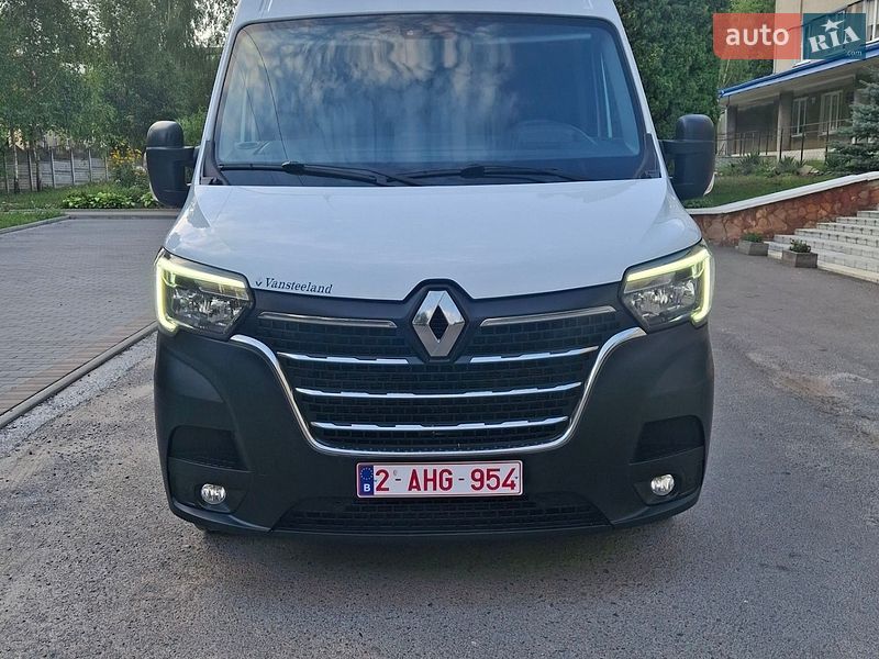 Вантажний фургон Renault Master 2021 в Дубні