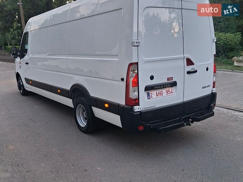 Вантажний фургон Renault Master 2021 в Дубні