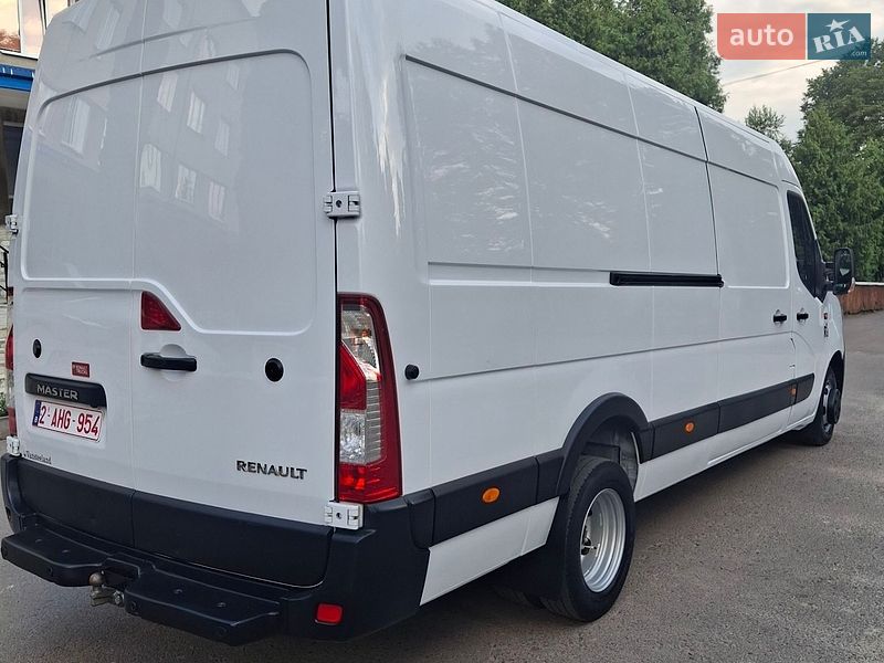 Вантажний фургон Renault Master 2021 в Дубні