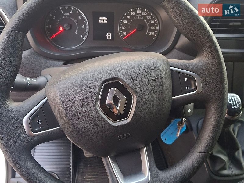 Вантажний фургон Renault Master 2021 в Дубні