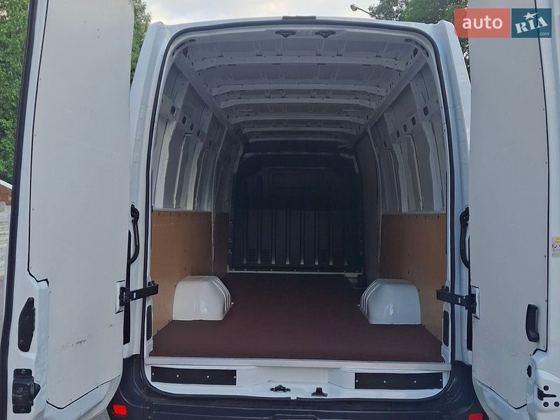 Вантажний фургон Renault Master 2021 в Дубні