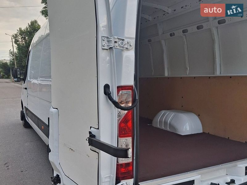 Вантажний фургон Renault Master 2021 в Дубні