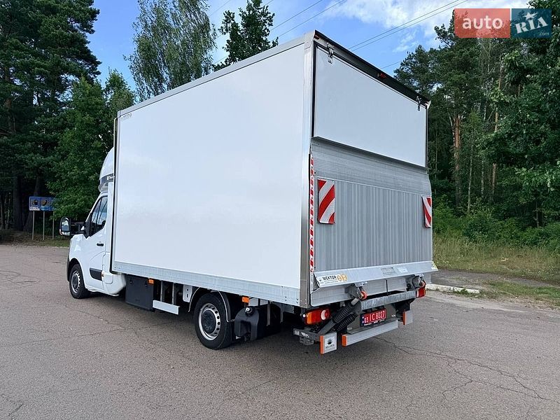 Грузовой фургон Renault Master 2023 в Киеве