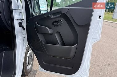 Грузовой фургон Renault Master 2023 в Киеве