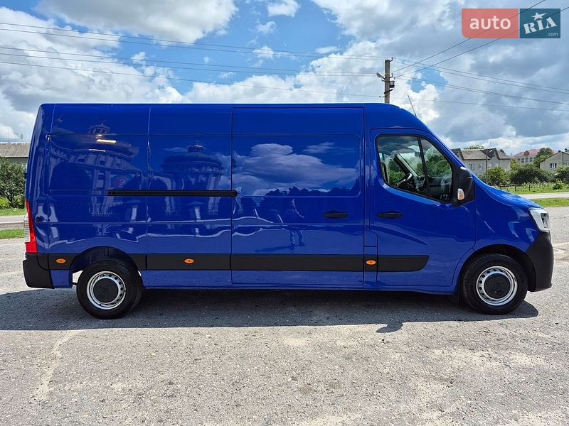 Вантажний фургон Renault Master 2022 в Дубні