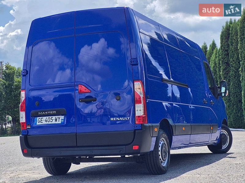 Вантажний фургон Renault Master 2022 в Дубні
