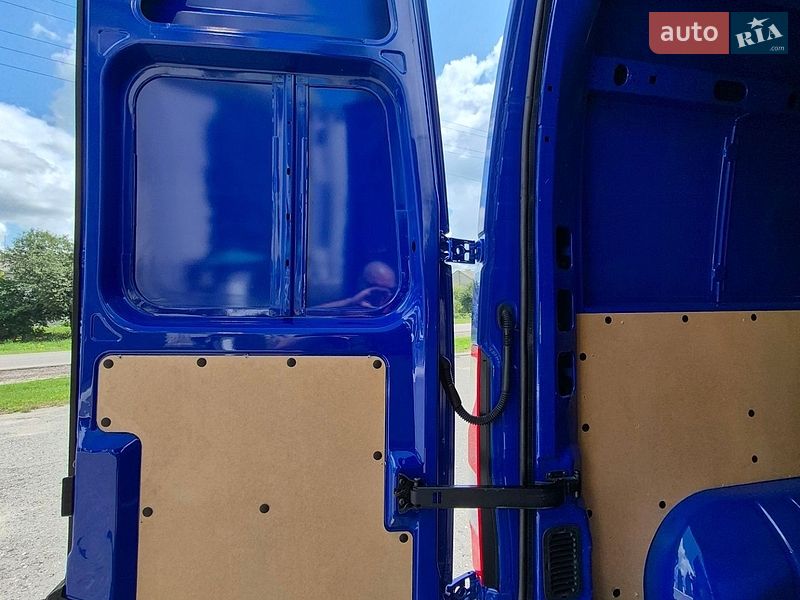Вантажний фургон Renault Master 2022 в Дубні
