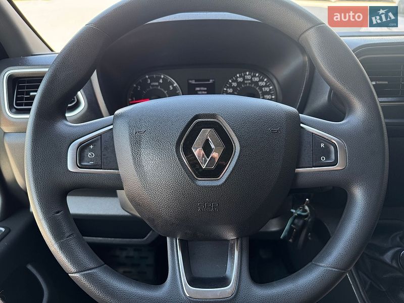 Вантажний фургон Renault Master 2021 в Бердичеві