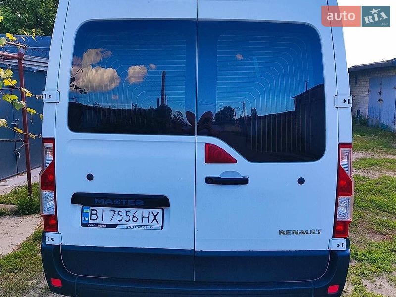 Приміський автобус Renault Master 2013 в Світловодську