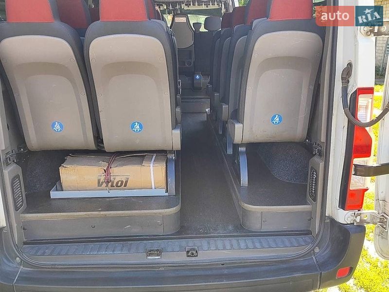 Приміський автобус Renault Master 2013 в Світловодську