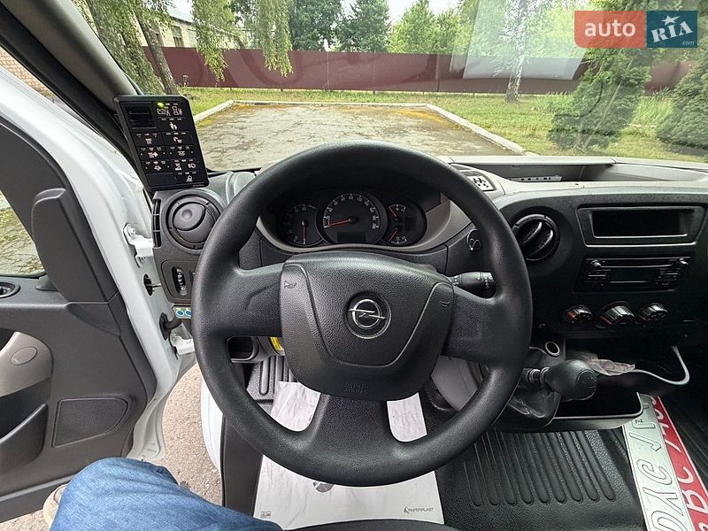 Микроавтобус Renault Master 2017 в Корце фото 26 Микроавтобус Renault Master 2017 в Корце