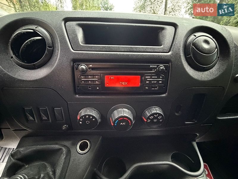 Микроавтобус Renault Master 2017 в Корце фото 29 Микроавтобус Renault Master 2017 в Корце