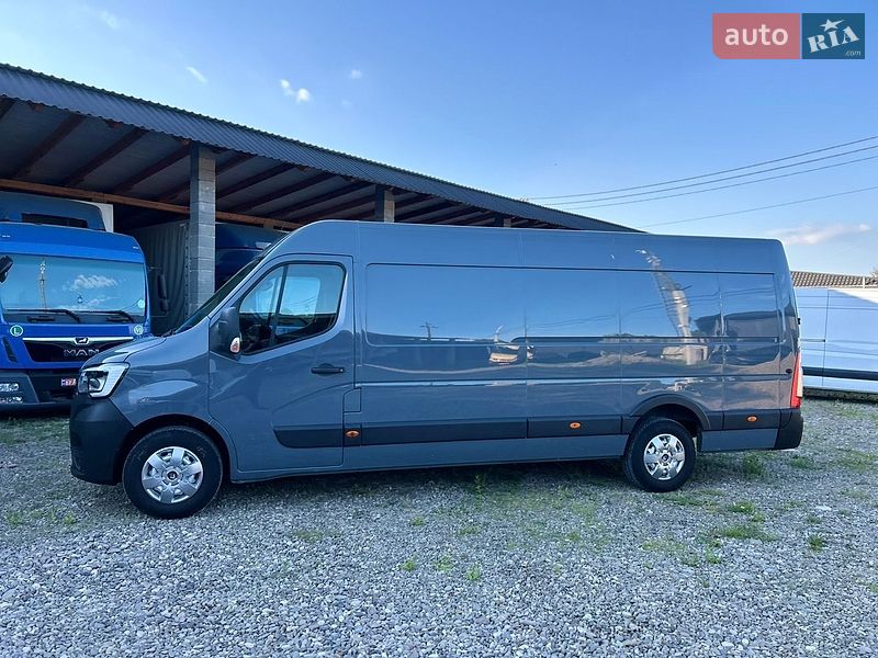 Вантажний фургон Renault Master 2022 в Хусті