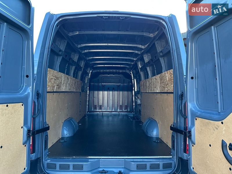 Вантажний фургон Renault Master 2022 в Хусті