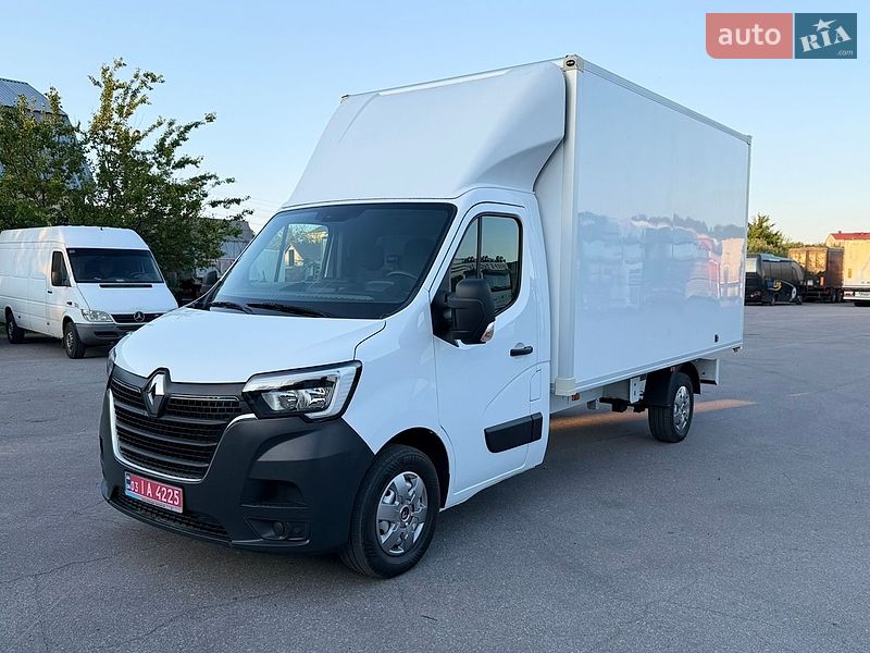 Renault Master 2021