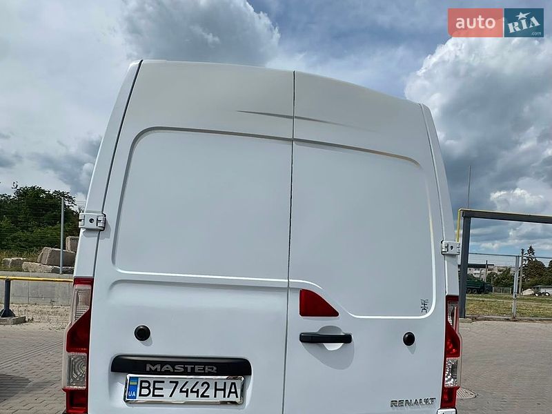 Вантажний фургон Renault Master 2018 в Первомайську
