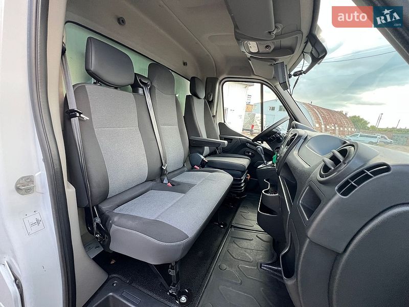 Другие грузовики Renault Master 2019 в Бердичеве