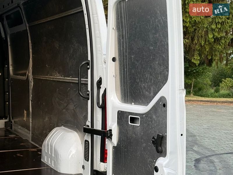 Грузовой фургон Renault Master 2020 в Дубно