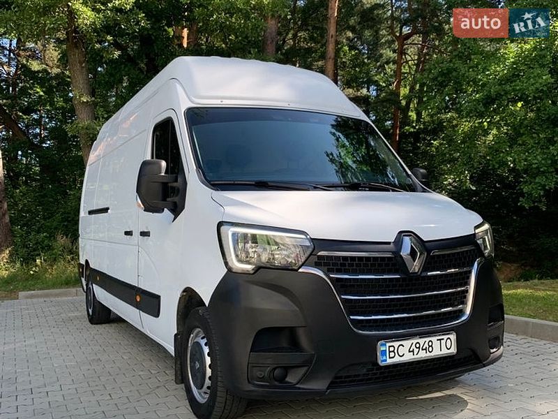 Вантажний фургон Renault Master 2020 в Львові