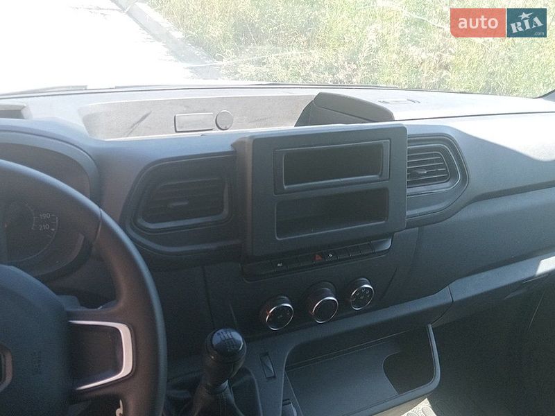 Грузовой фургон Renault Master 2023 в Коломые фото Грузовой фургон Renault Master 2023 в Коломые