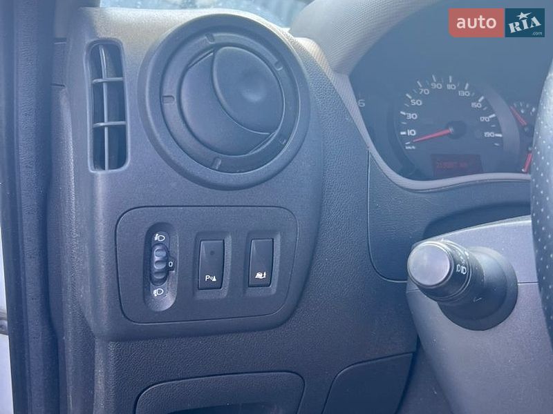 Другие грузовики Renault Master 2015 в Дашеве