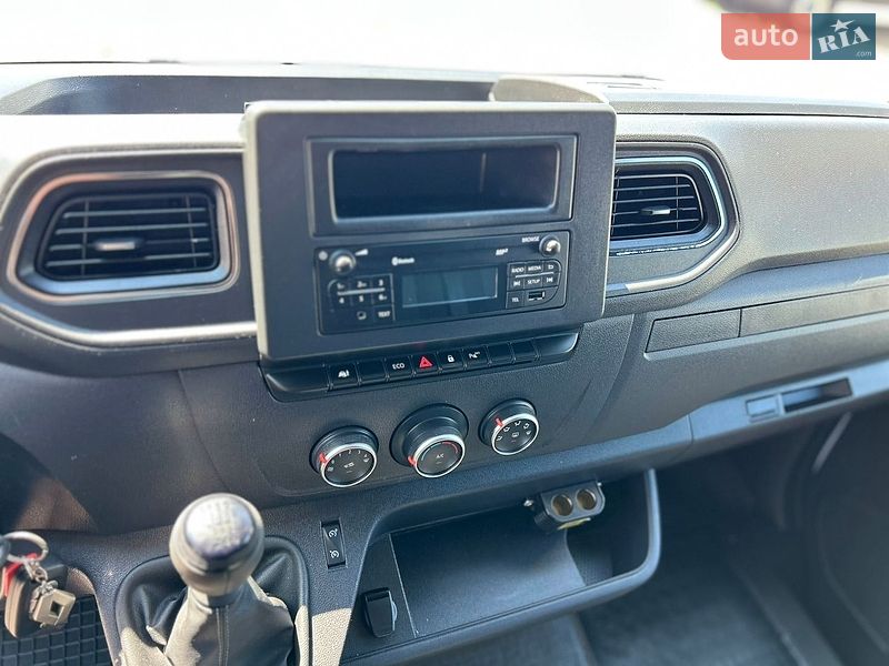 Грузовой фургон Renault Master 2024 в Хусте фото 40 Грузовой фургон Renault Master 2024 в Хусте