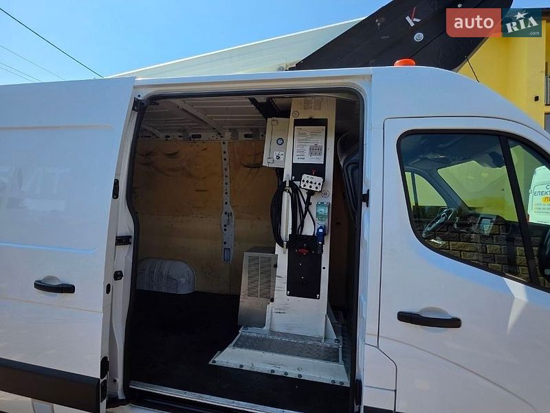 Автовышка Renault Master 2021 в Ходорове