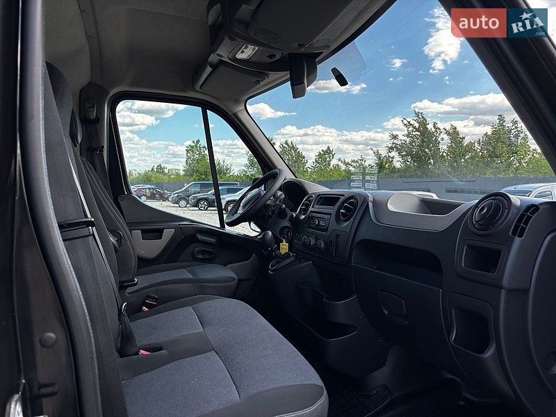 Вантажний фургон Renault Master 2016 в Львові фото 8 Вантажний фургон Renault Master 2016 в Львові