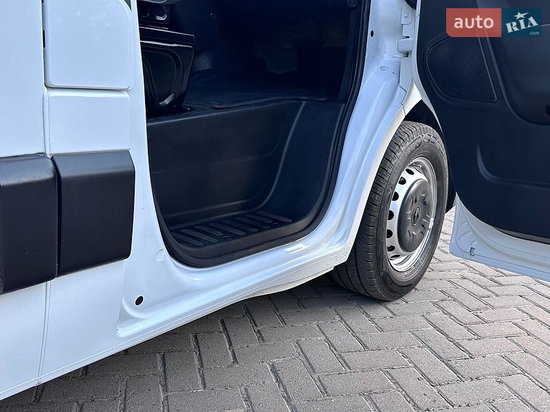 Евакуатор Renault Master 2021 в Самборі фото 83 Евакуатор Renault Master 2021 в Самборі
