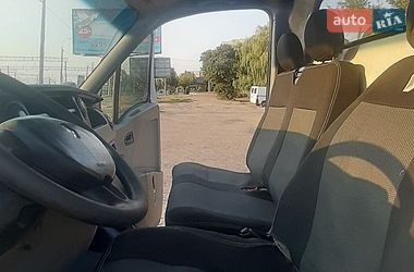 Грузовой фургон Renault Master 2004 в Ровно